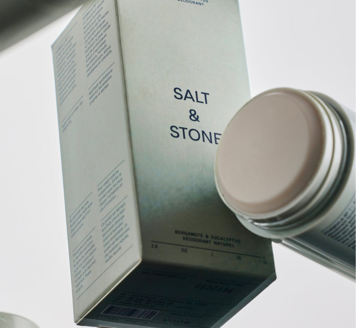 Salt & Stone Natural Deodorant - Bergamot & Hinoki konsistens