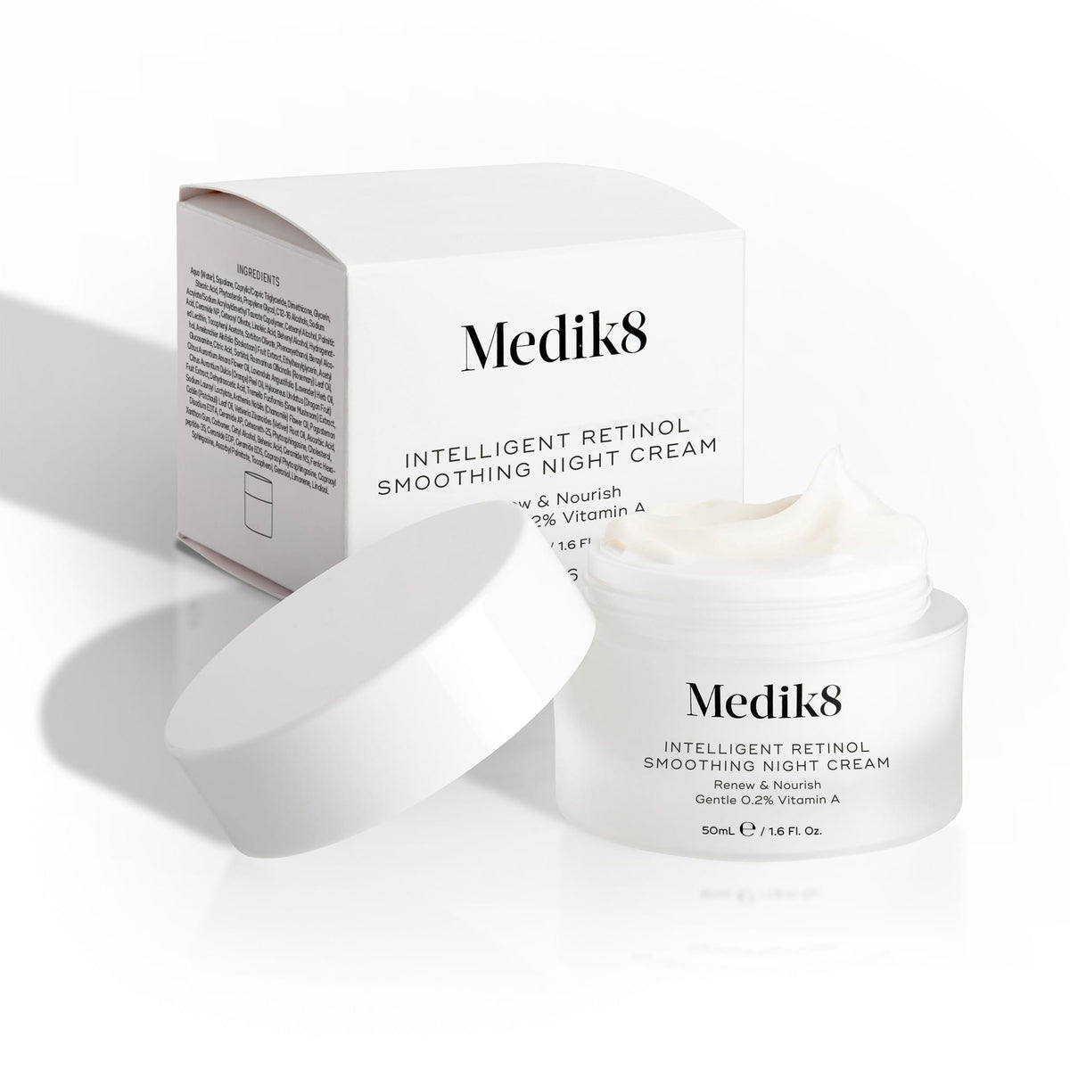 Medik8 Intelligent Retinol Smoothing Night Cream 50ml med æske