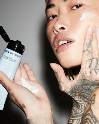 Grown Alchemist Polishing Facial Exfoliant ambiente