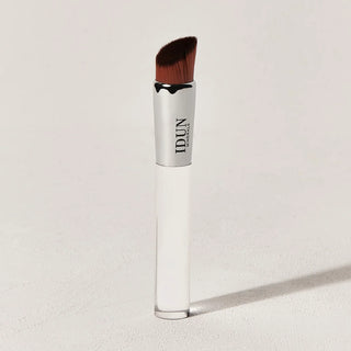 IDUN Minerals Liquid Foundation Brush ambiente