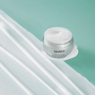 Medik8 Total Moisture Daily Facial Cream 50ml krukke med tekstur