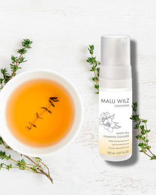 Malu Wilz White Tea Foaming Cleanser 150ml stemning