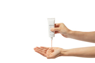 Alpha-H Protection Plus Daily SPF50+ crème in de handpalm
