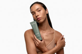 Alpha-H Smoothing AHA Face and Body Scrub model med tube
