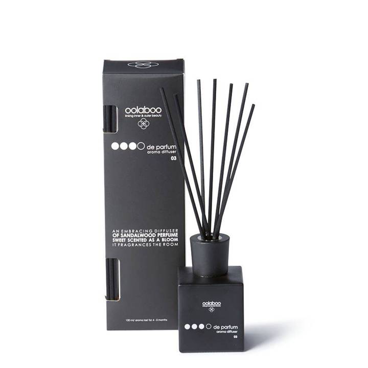 Oolaboo OOOO de Parfum Diffuser Sandalwood 150ml diffuser med pinde og æske