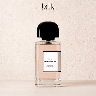 BDK Parfums 312 Saint-Honoré flakon på lys stenbaggrund