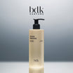 BDK Parfums Rouge Smoking Shower Gel pumpeflakon i studie med bdk-logo