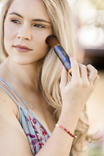 Brush on Block Translucent Mineral Sunscreen SPF 30 brug