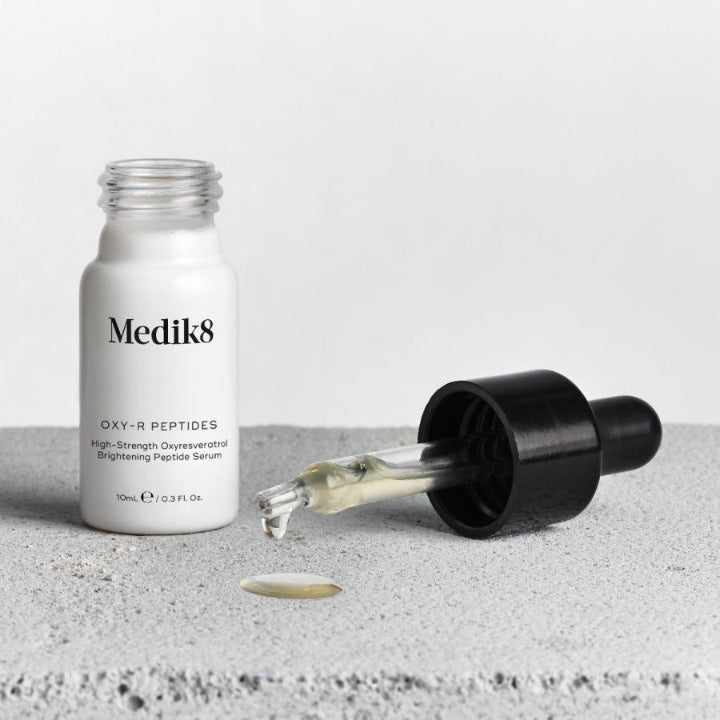 Medik8 Oxy-R Peptides 2x 10ml flaske med pipette og serumdråbe
