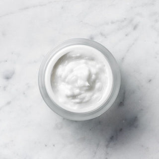 Medik8 C-Tetra Cream tekstur