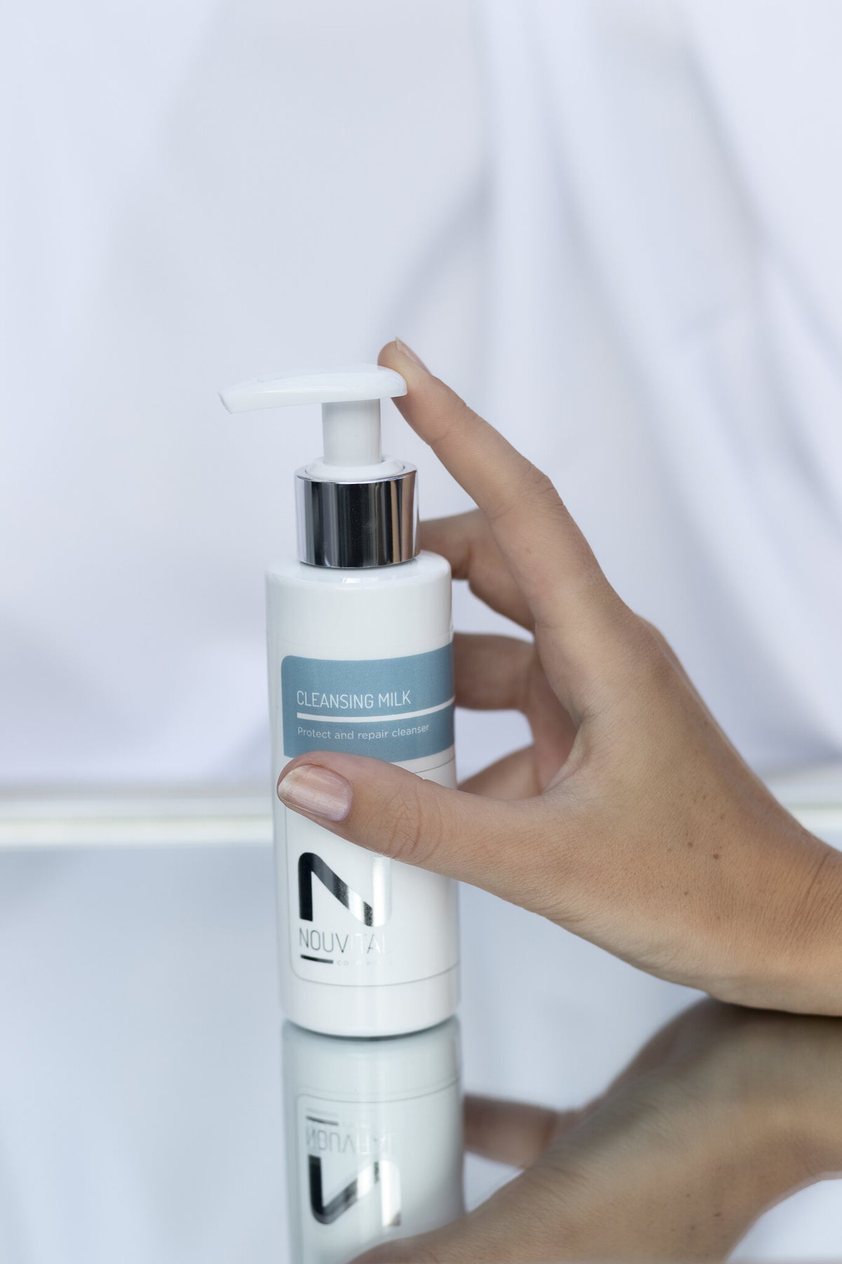 Nouvital Cleansing Milk stemning