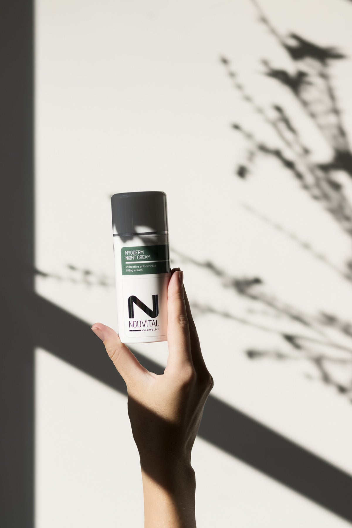 Nouvital Myoderm Night Cream stemning