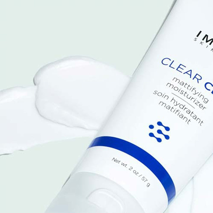 Image Skincare CLEAR CELL Mattifying Moisturizer stemningsbillede