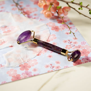 Oolaboo Amethist Beauty Roller op bloesemprint