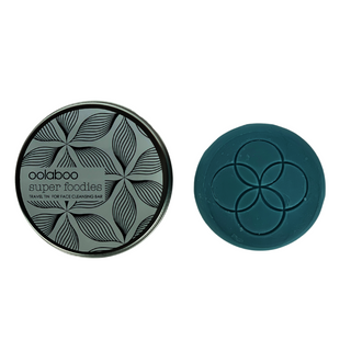 Oolaboo Travel Tin for Face Cleansing Bar med blå sæbe